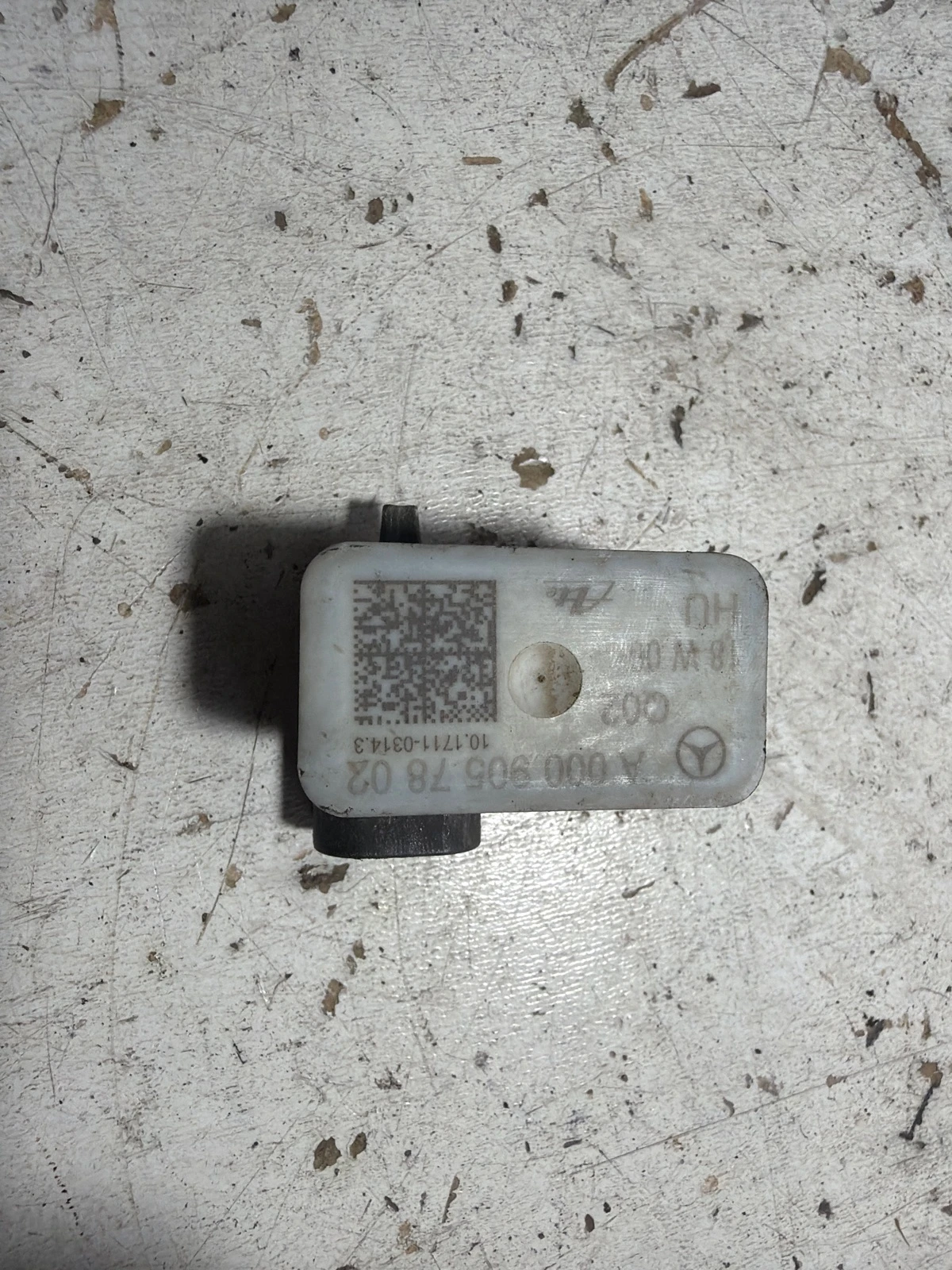 датчик A0009057802 Mercedes C