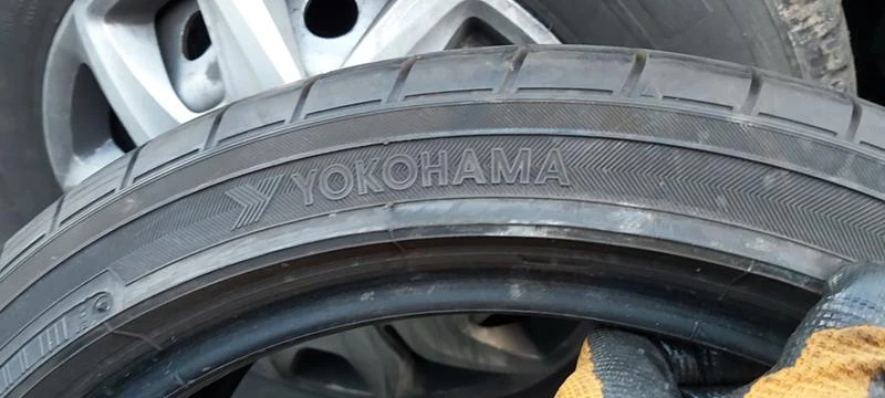 Гуми Летни 215/45R17, снимка 4 - Гуми и джанти - 31152199