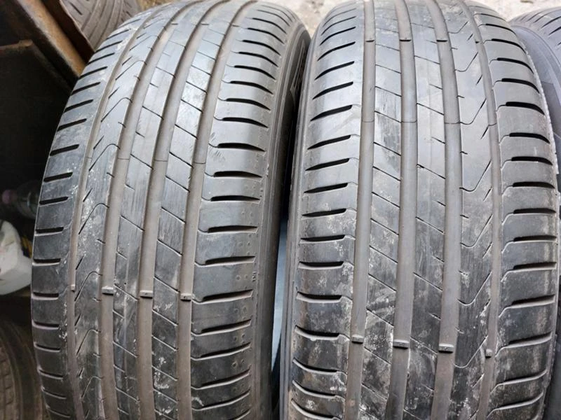 Гуми Летни 225/60R18, снимка 2 - Гуми и джанти - 37110428