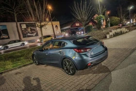 Mazda 3, снимка 1