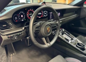 Porsche 911 Carrera 4 GTS Cabrio, снимка 6