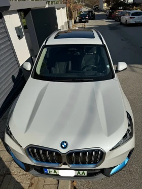     BMW iX1 xDrive30