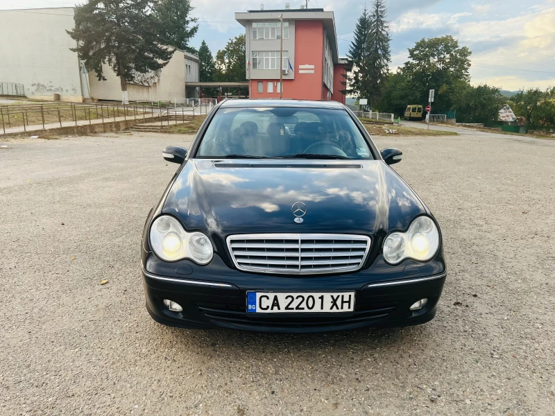 Mercedes-Benz C 220 sport edition, снимка 3 - Автомобили и джипове - 47271409