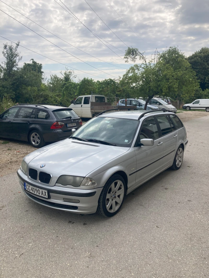 BMW 320, снимка 1 - Автомобили и джипове - 47928112