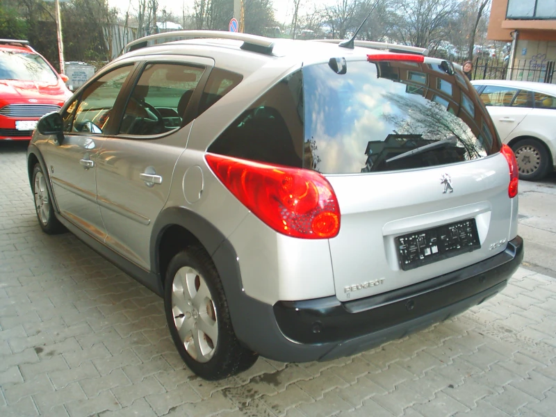 Peugeot 207 1.6 16V Outdoor, снимка 6 - Автомобили и джипове - 48079667