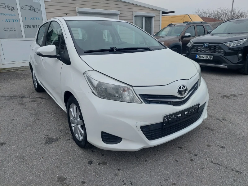 Toyota Yaris БЕНЗИН EU5B КЛИМА, снимка 1 - Автомобили и джипове - 49331613