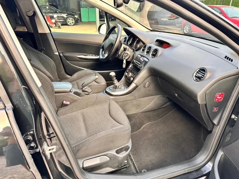 Peugeot 308 2.0 HDI / Allure , снимка 9 - Автомобили и джипове - 51122022