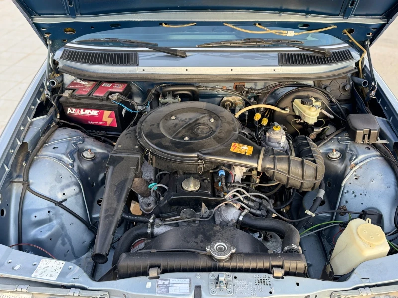 Mercedes-Benz 123 Sedan , снимка 8 - Автомобили и джипове - 52473346