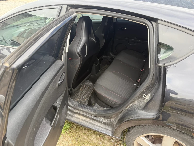 Seat Leon 2.0, снимка 8 - Автомобили и джипове - 52824765