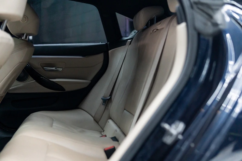 BMW 440 i Gran Coupe С РЕГИСТРАЦИЯ & АВТО КРЕДИТ, снимка 9 - Автомобили и джипове - 53533169