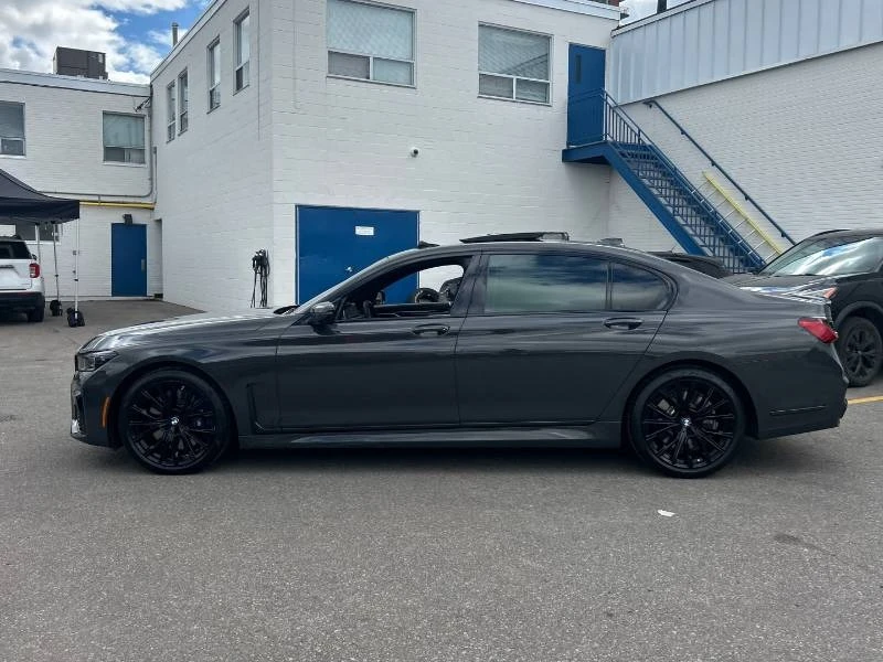 BMW 750 * Li * МАСАЖИ * ДИСТРОНИК * 360 * ОБДУХВАНЕ, снимка 7 - Автомобили и джипове - 55267985