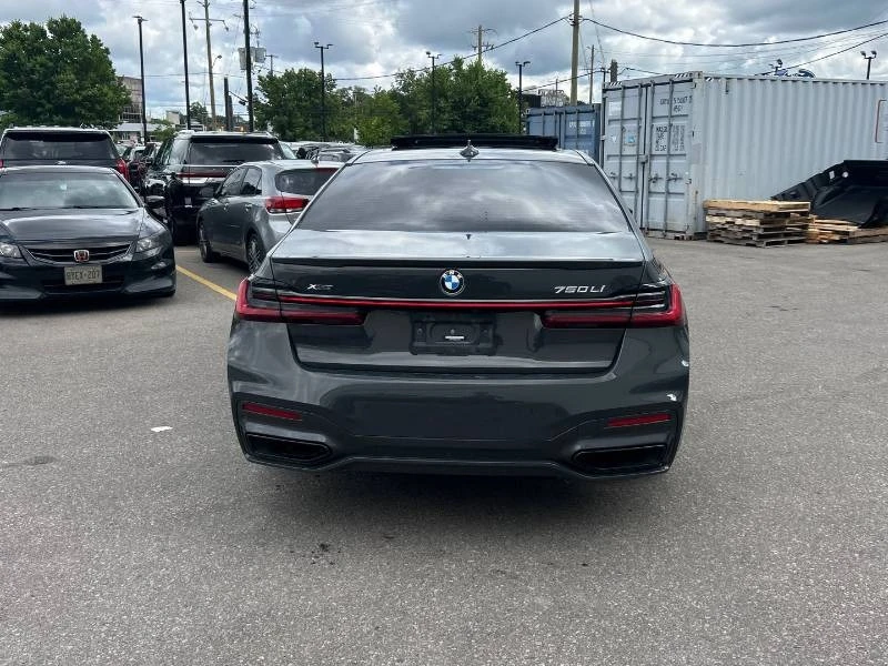 BMW 750 * Li * МАСАЖИ * ДИСТРОНИК * 360 * ОБДУХВАНЕ, снимка 5 - Автомобили и джипове - 55267985