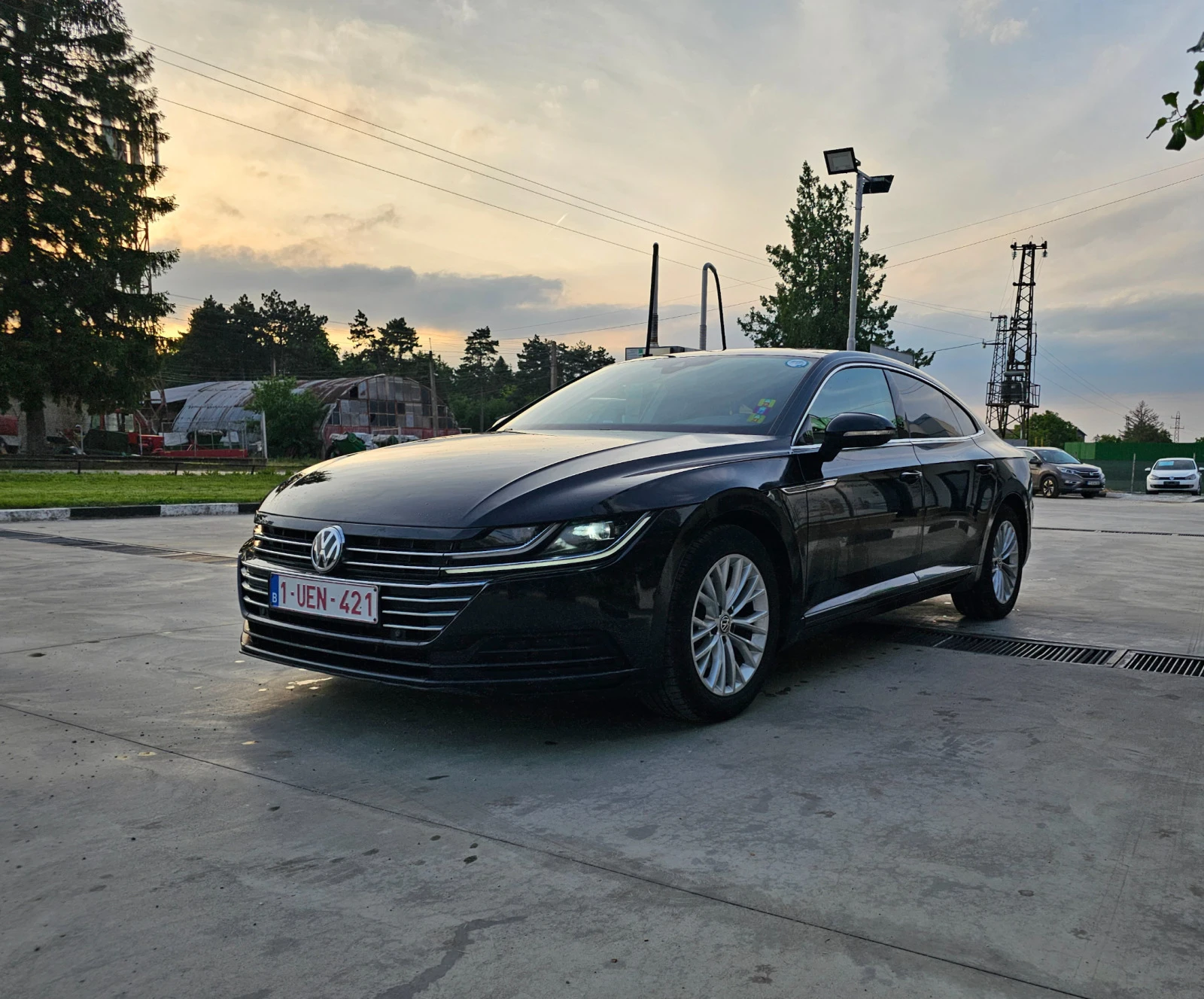 VW Arteon 2.0 - изображение 3