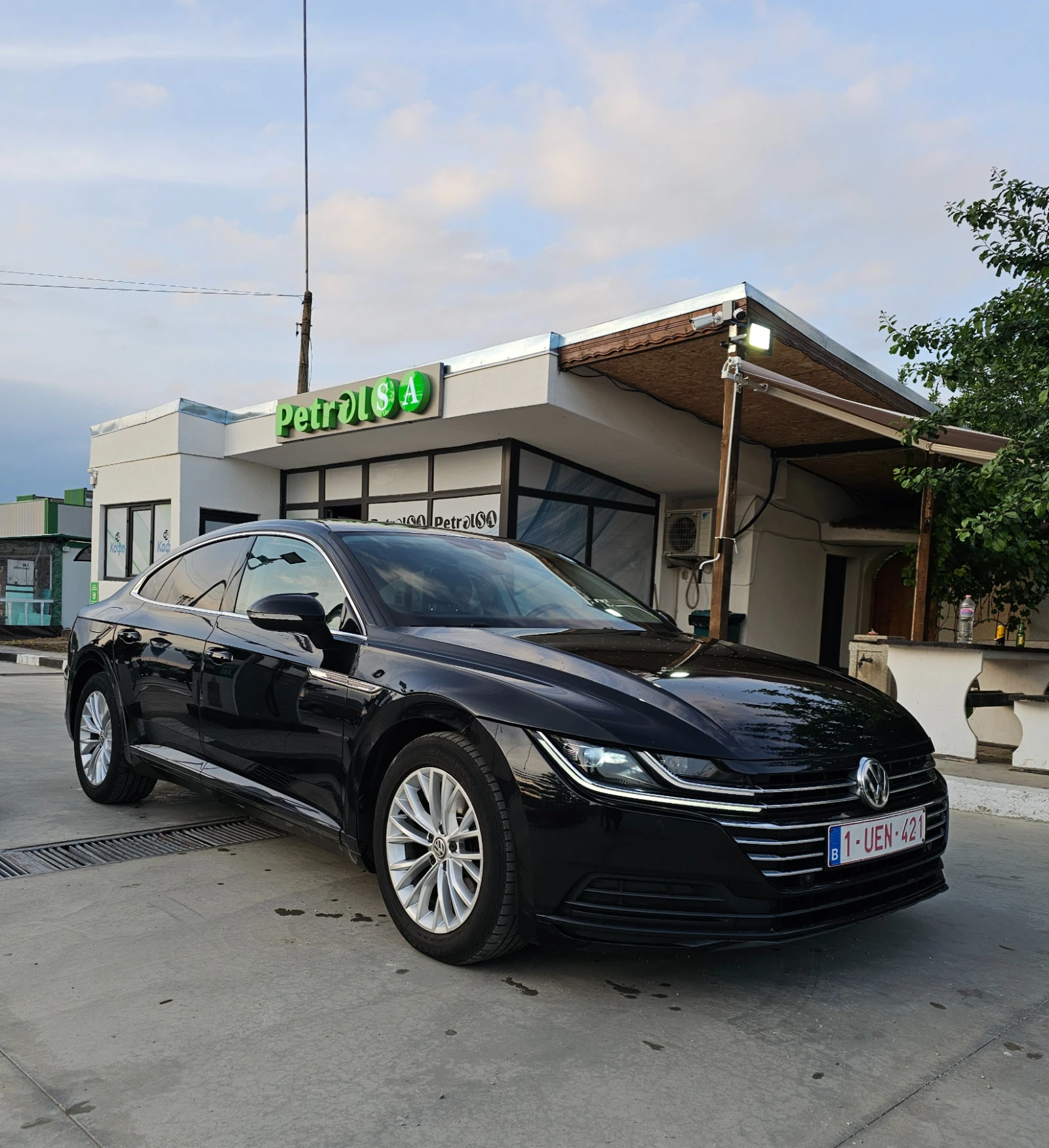 VW Arteon 2.0 - изображение 5