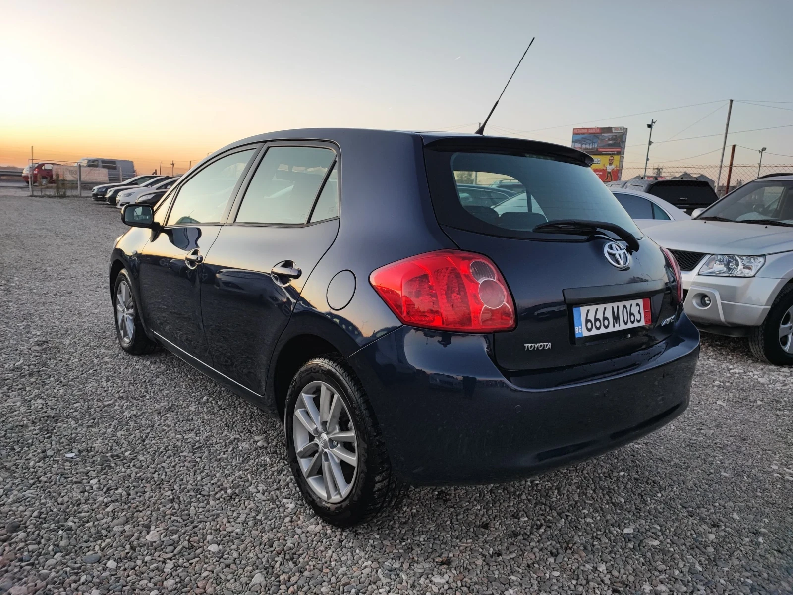 Toyota Auris 2.0 D4-D 126hp - изображение 4