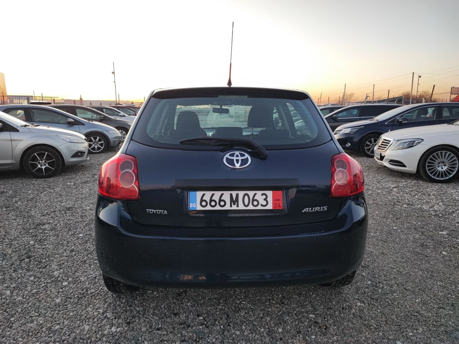 Toyota Auris 2.0 D4-D 126hp - изображение 5