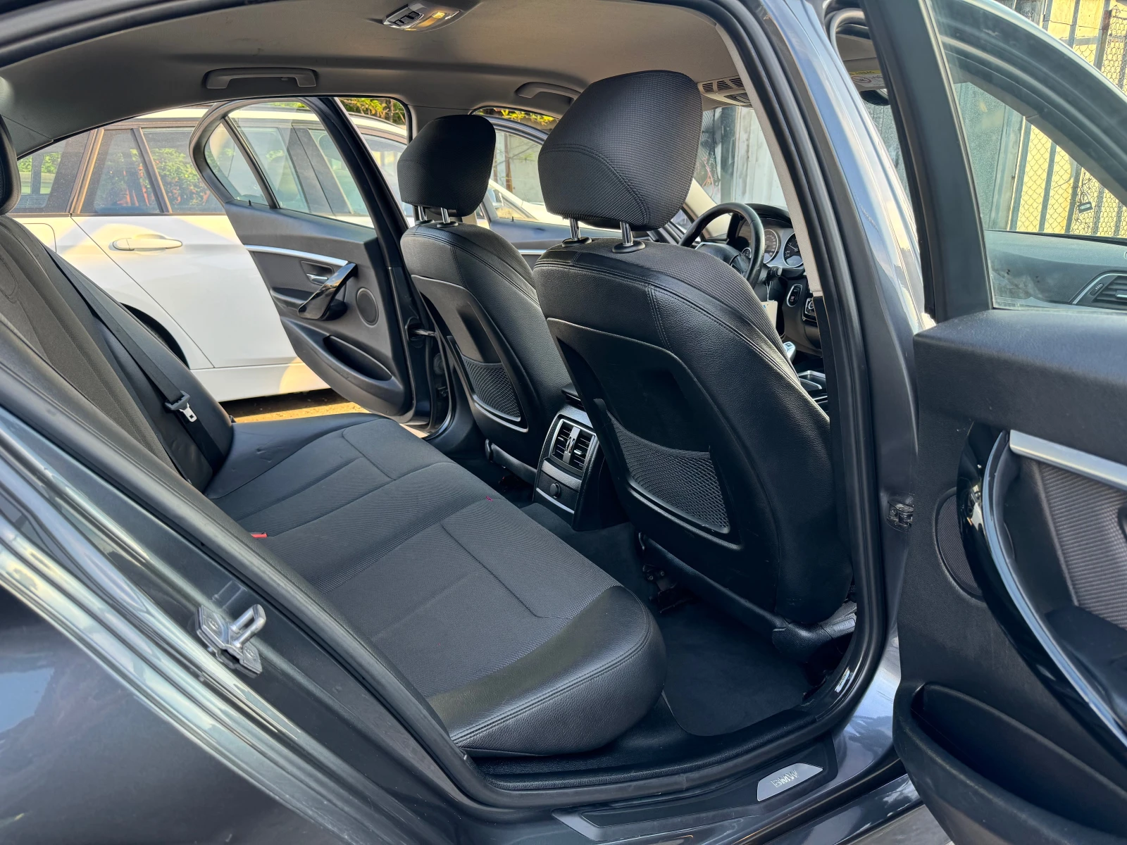 BMW 320 D 190HP AVTOMAT M-PAKET FACELIFT KOJA NAVi 2017G  | Mobile.bg   15