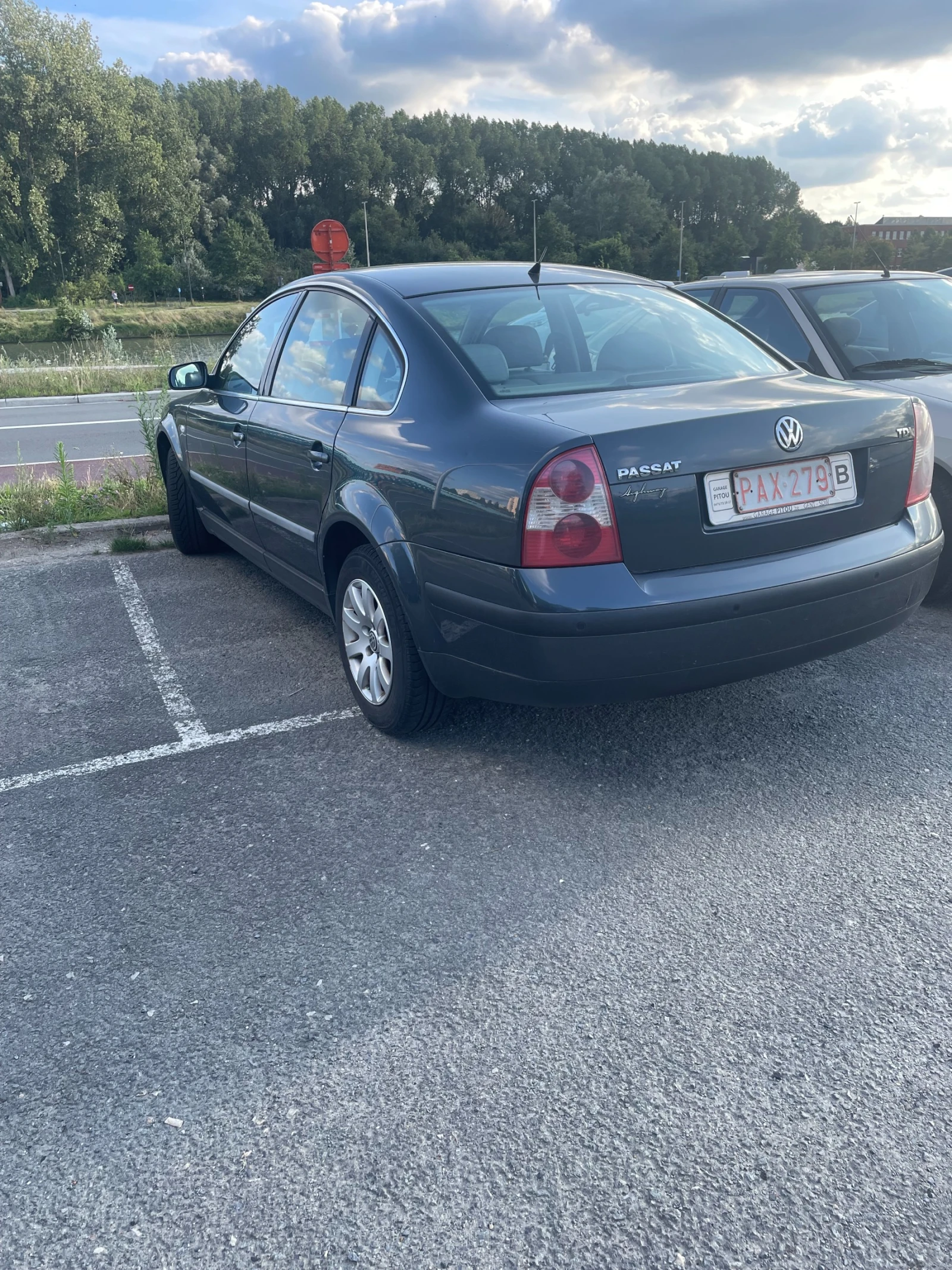 VW Passat  - изображение 2