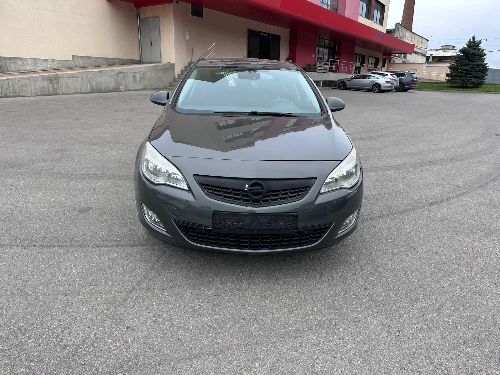 Opel Astra 1.7CDTI - РЕАЛНИ КИЛОМЕТРИ  - изображение 2