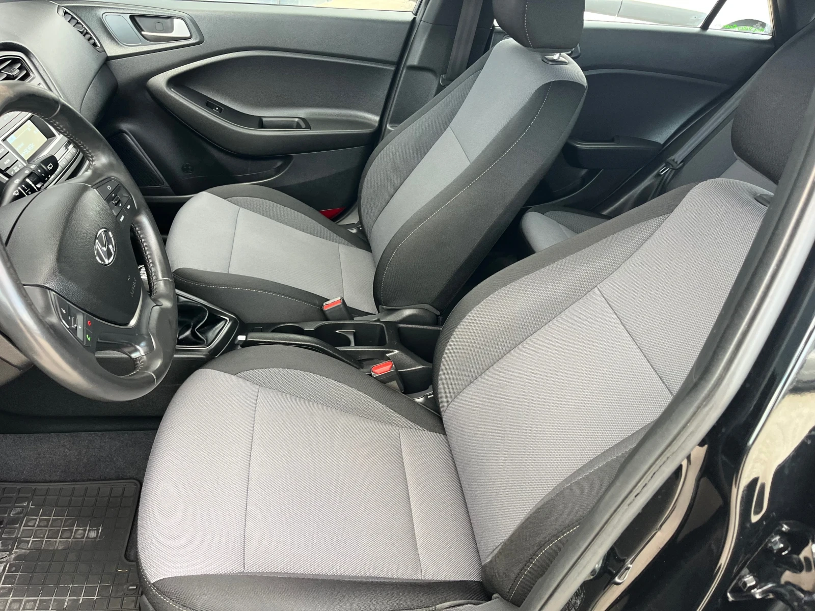 Hyundai I20 149000 км - изображение 9