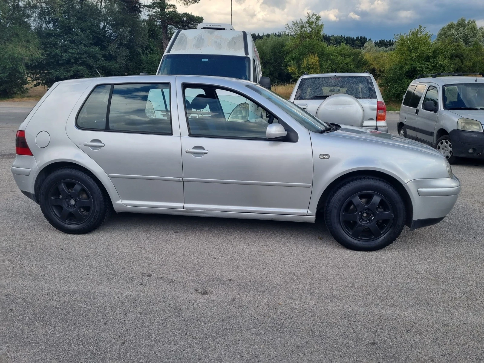 VW Golf 1.6- 101 к.с/ газ- бензин | Mobile.bg — изображение 3