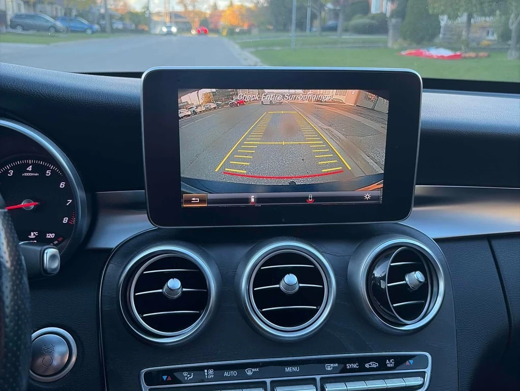 Mercedes-Benz C 300 * CARFAX * БЕЗ ПЪРВОНАЧАЛНА ВНОСКА - изображение 10