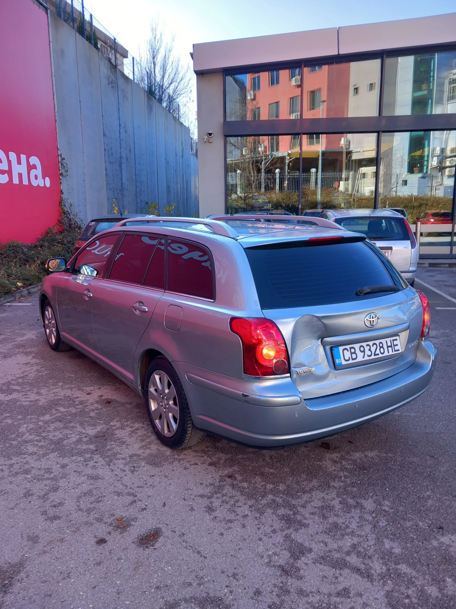 Toyota Avensis  - изображение 4