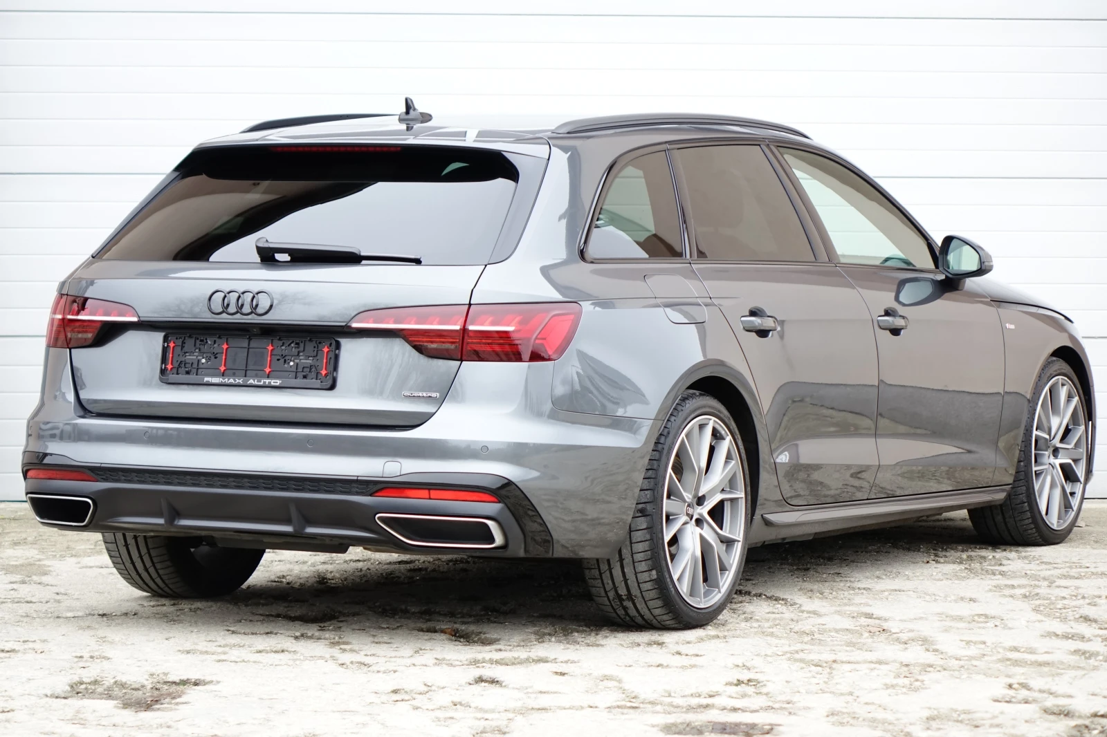 Audi A4 2XS-LINE* HD MATRIX LIGHTS* KEYLESS* VIRTUALCOKPIT | Mobile.bg   10