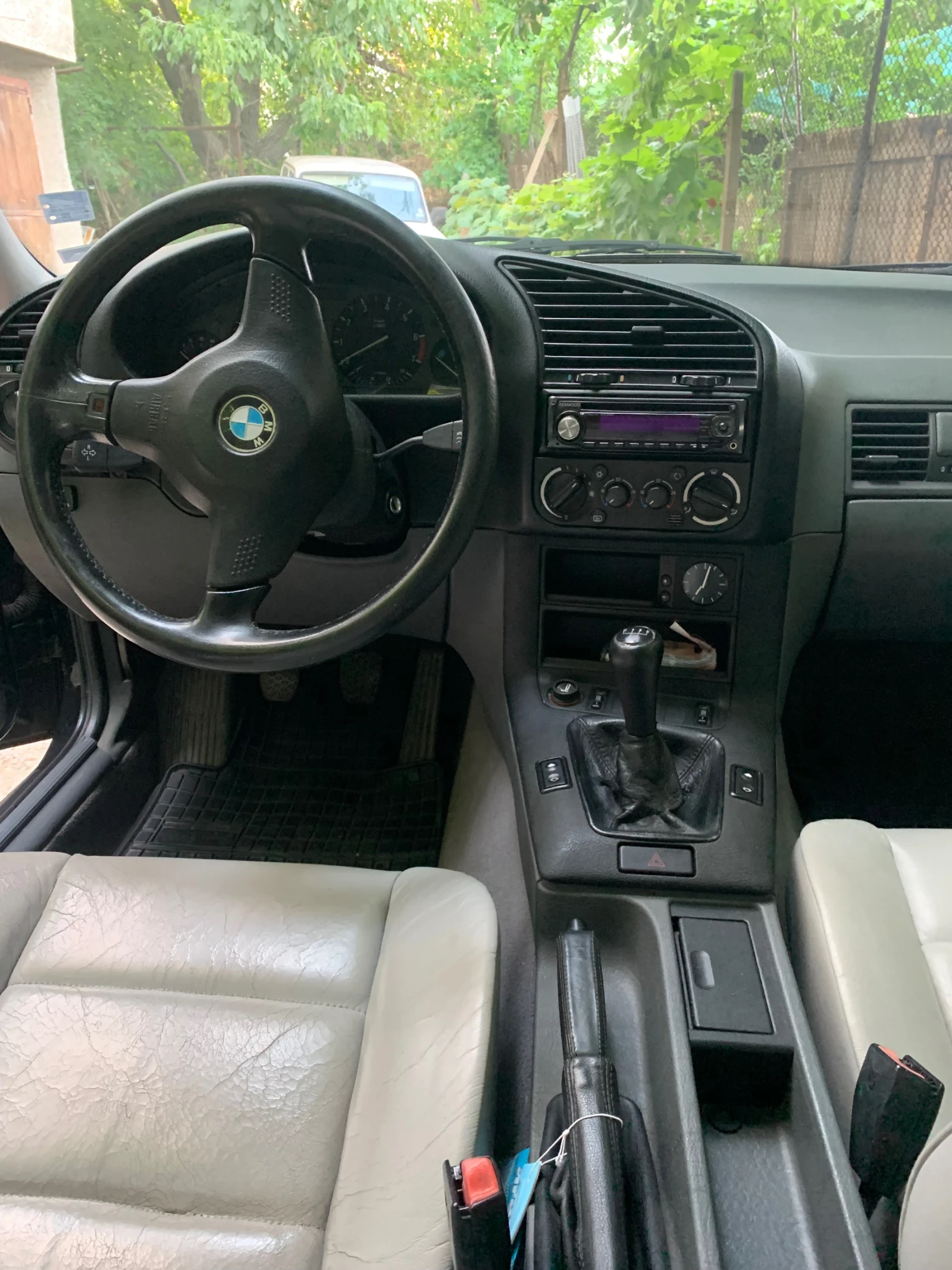 BMW 316  - изображение 8