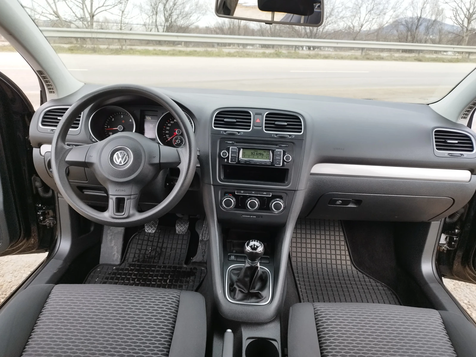 VW Golf 1.6 tdi 105 kc. | Mobile.bg � ����������� 12