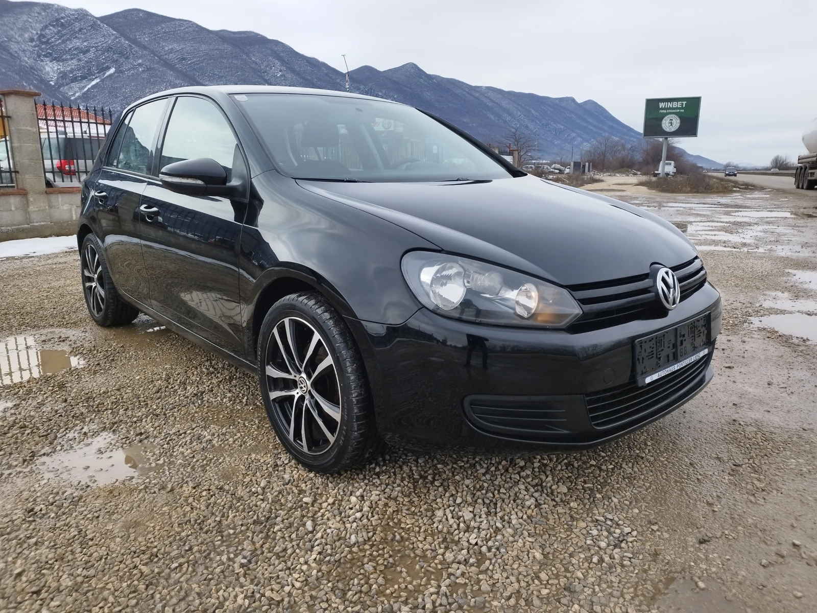 VW Golf 1.6 tdi 105 kc. - изображение 7