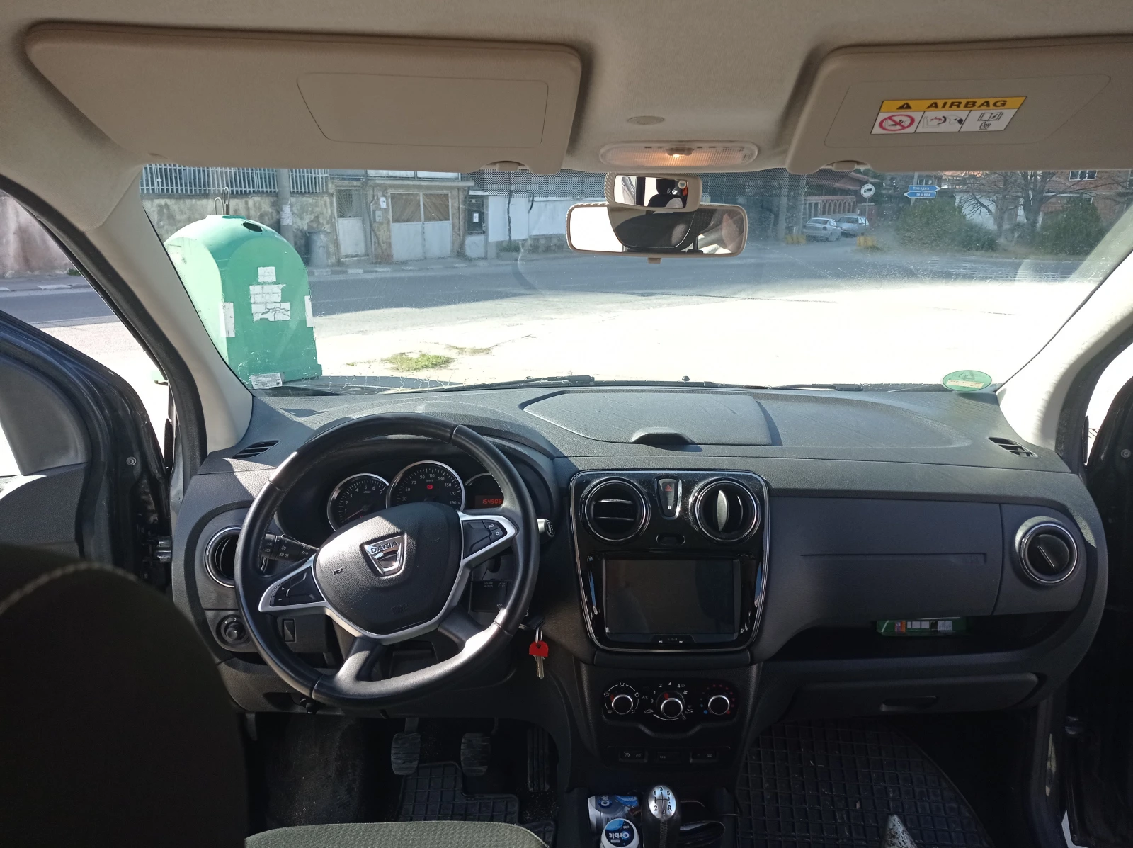 Dacia Lodgy, снимка 8 - Автомобили и джипове - 53837892