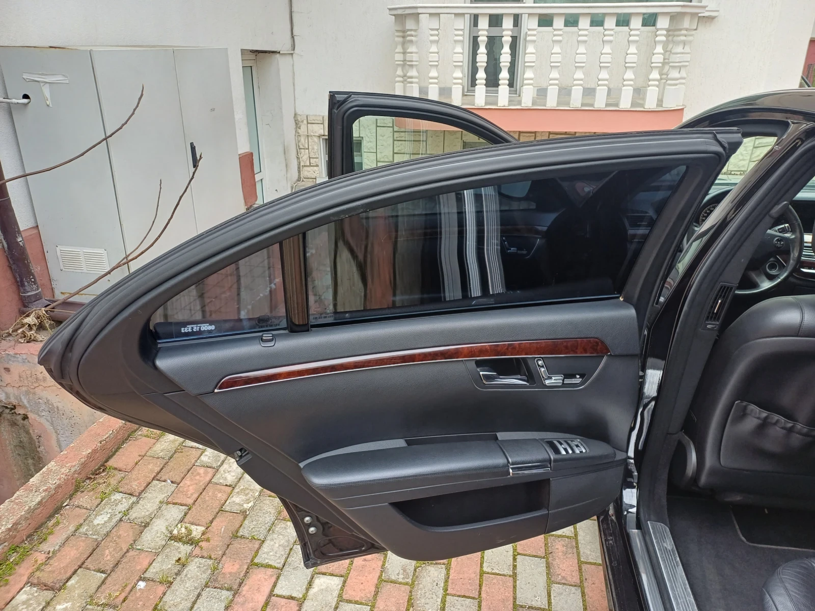 Mercedes-Benz S 320, снимка 8 - Автомобили и джипове - 53844853