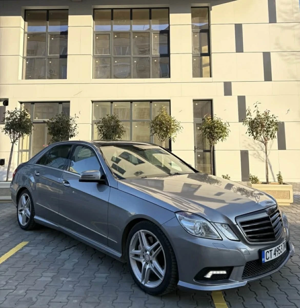 Mercedes-Benz E 55 undefined | Auto.bg — изображение 1