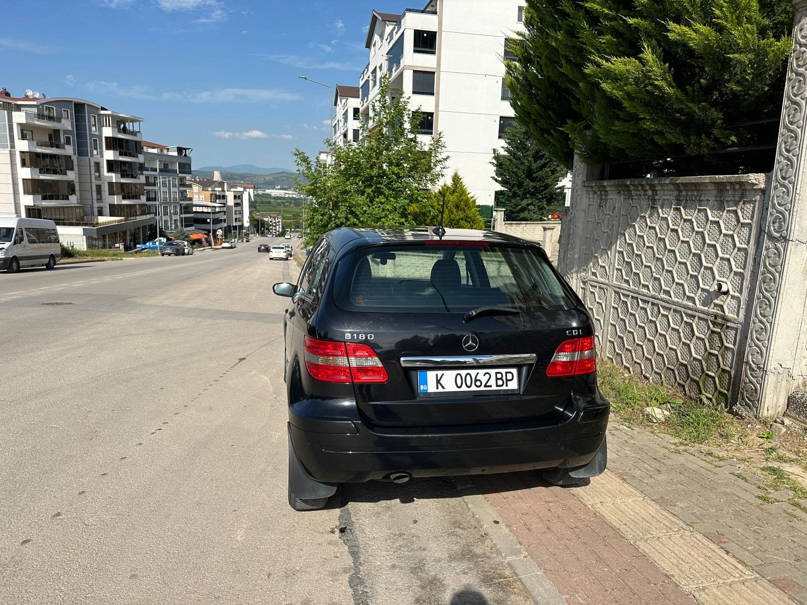 Mercedes-Benz B 180, снимка 3 - Автомобили и джипове - 54595594