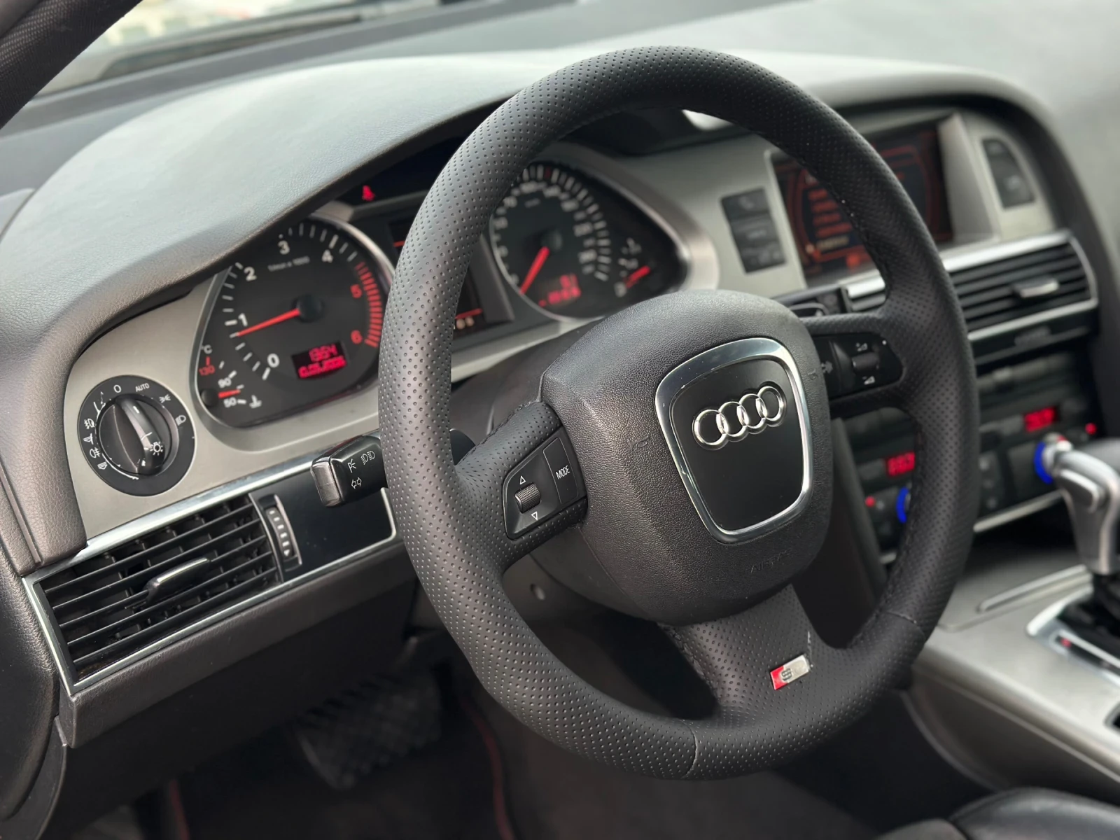 Audi A6 3.0 TDI Quattro, снимка 7 - Автомобили и джипове - 54597602