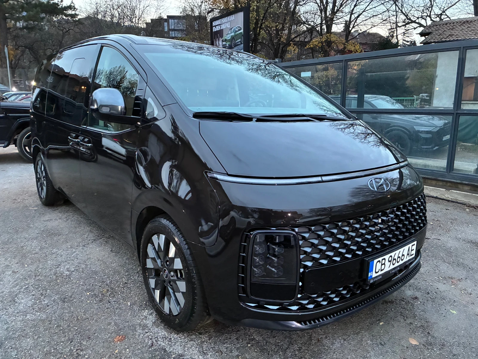 Hyundai Staria 2.2CRDI/177HP/4WD/Pano/Keyles | Mobile.bg � ����������� 2