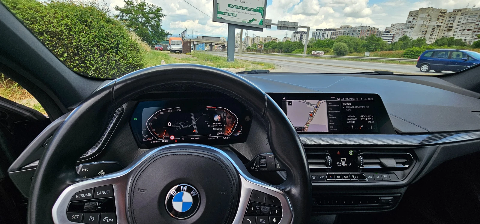 BMW 120 2.0   4х4  ТОП, снимка 11 - Автомобили и джипове - 54995942