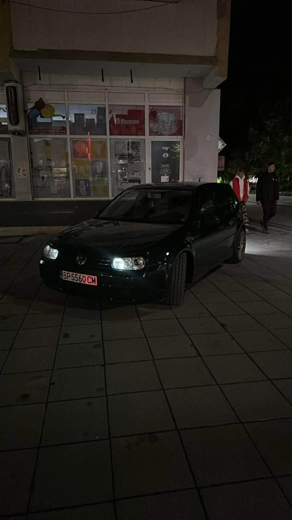VW Golf, снимка 11 - Автомобили и джипове - 55106442