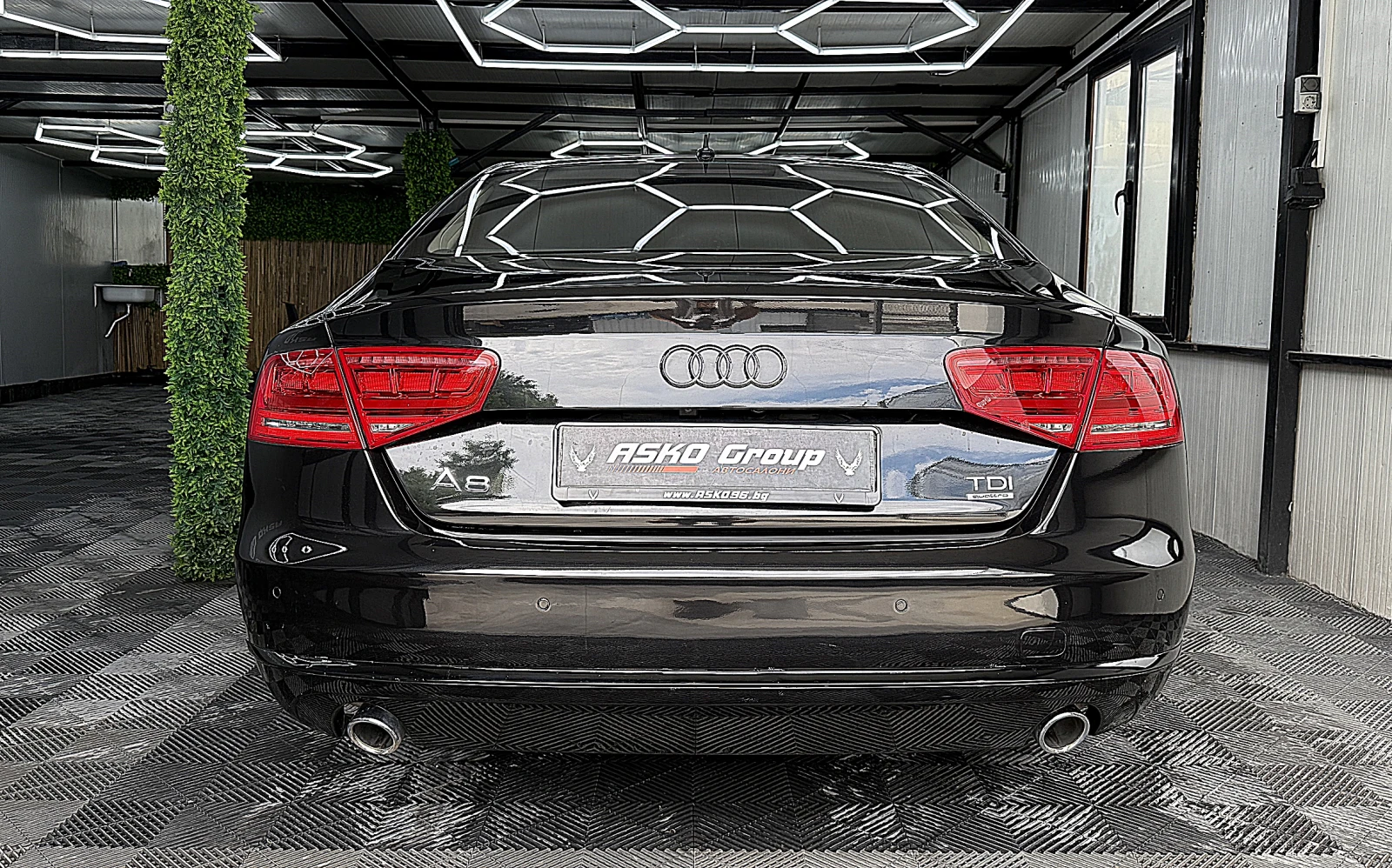Audi A8 4.2TDI/BOSE/PODGREV/F1/СОБСТВЕН ЛИЗИНГ, снимка 4 - Автомобили и джипове - 55036083