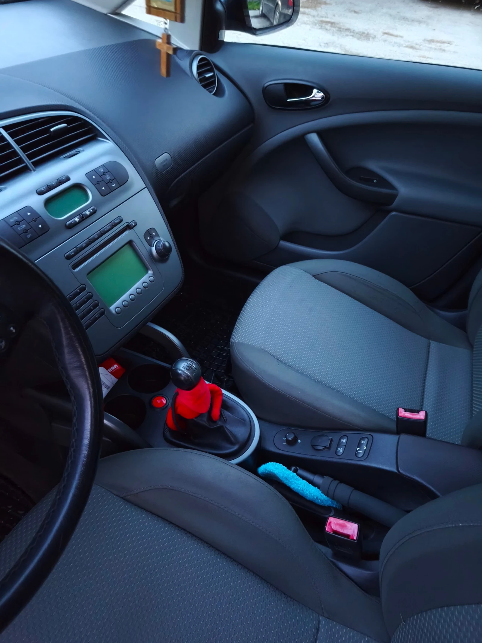 Seat Altea, снимка 10 - Автомобили и джипове - 55604383