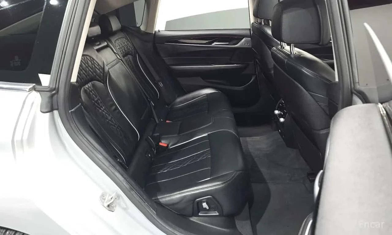 BMW 630 * 630i xDrive Luxury * ЦЕНА ДО БГ, снимка 11 - Автомобили и джипове - 55673293
