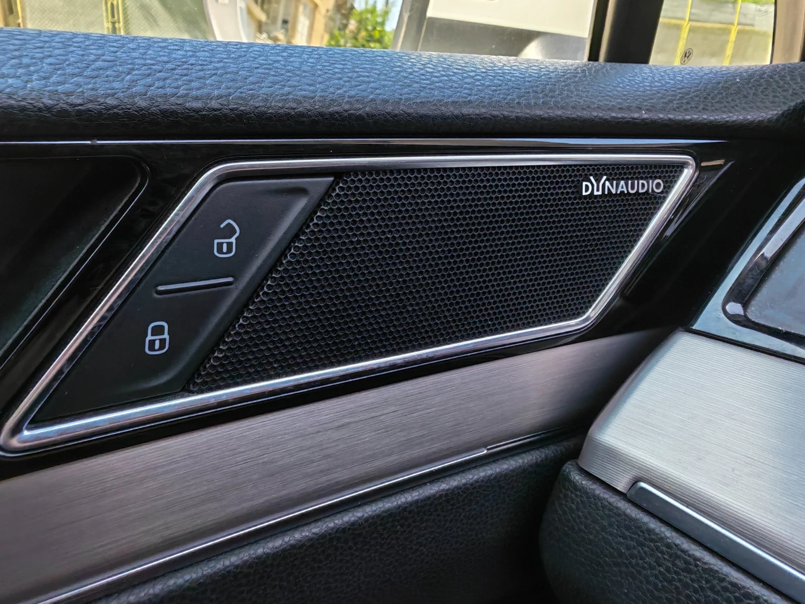 VW Passat R-line 4motion | Mobile.bg � ����������� 11