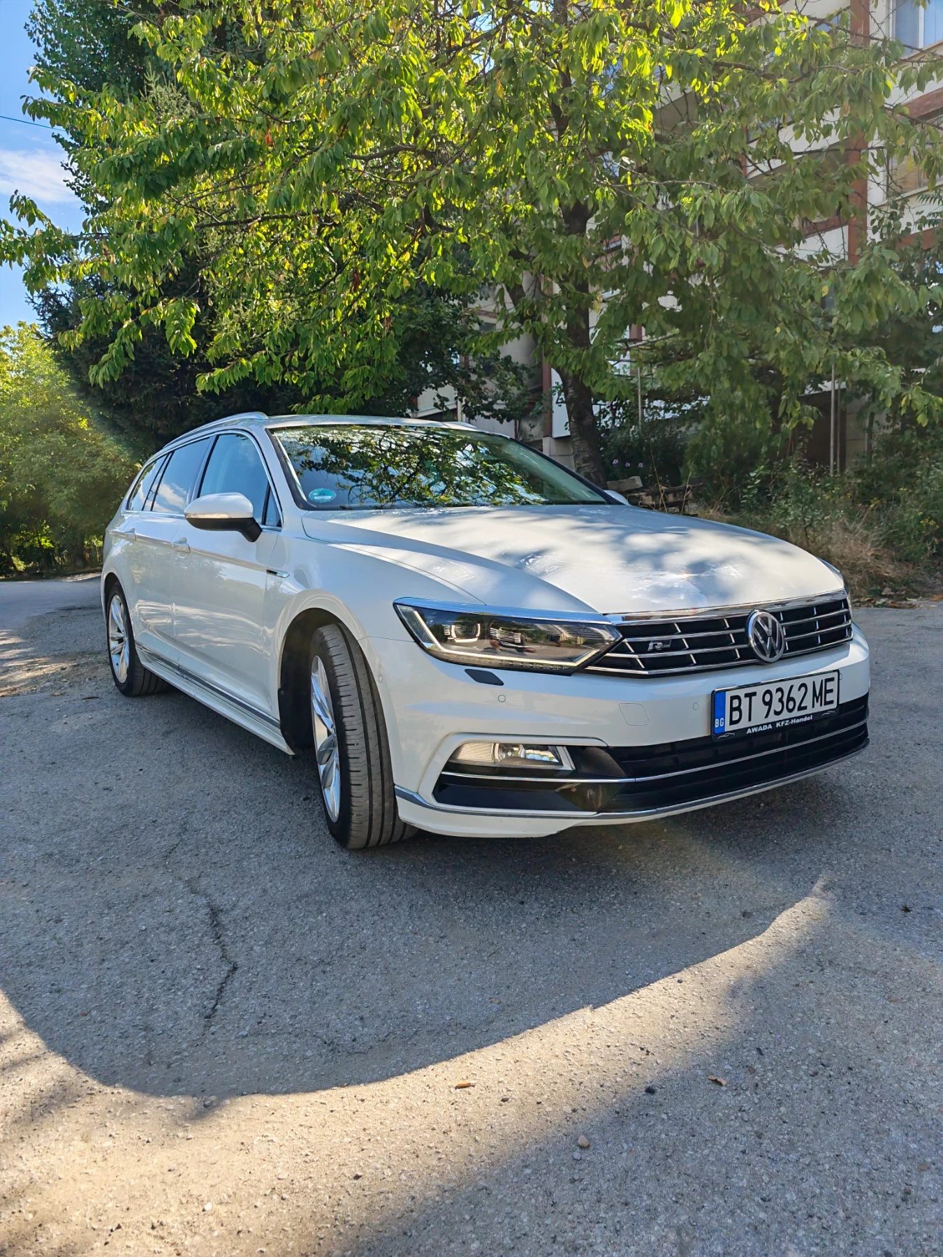 VW Passat R-line 4motion, снимка 3 - Автомобили и джипове - 55750920