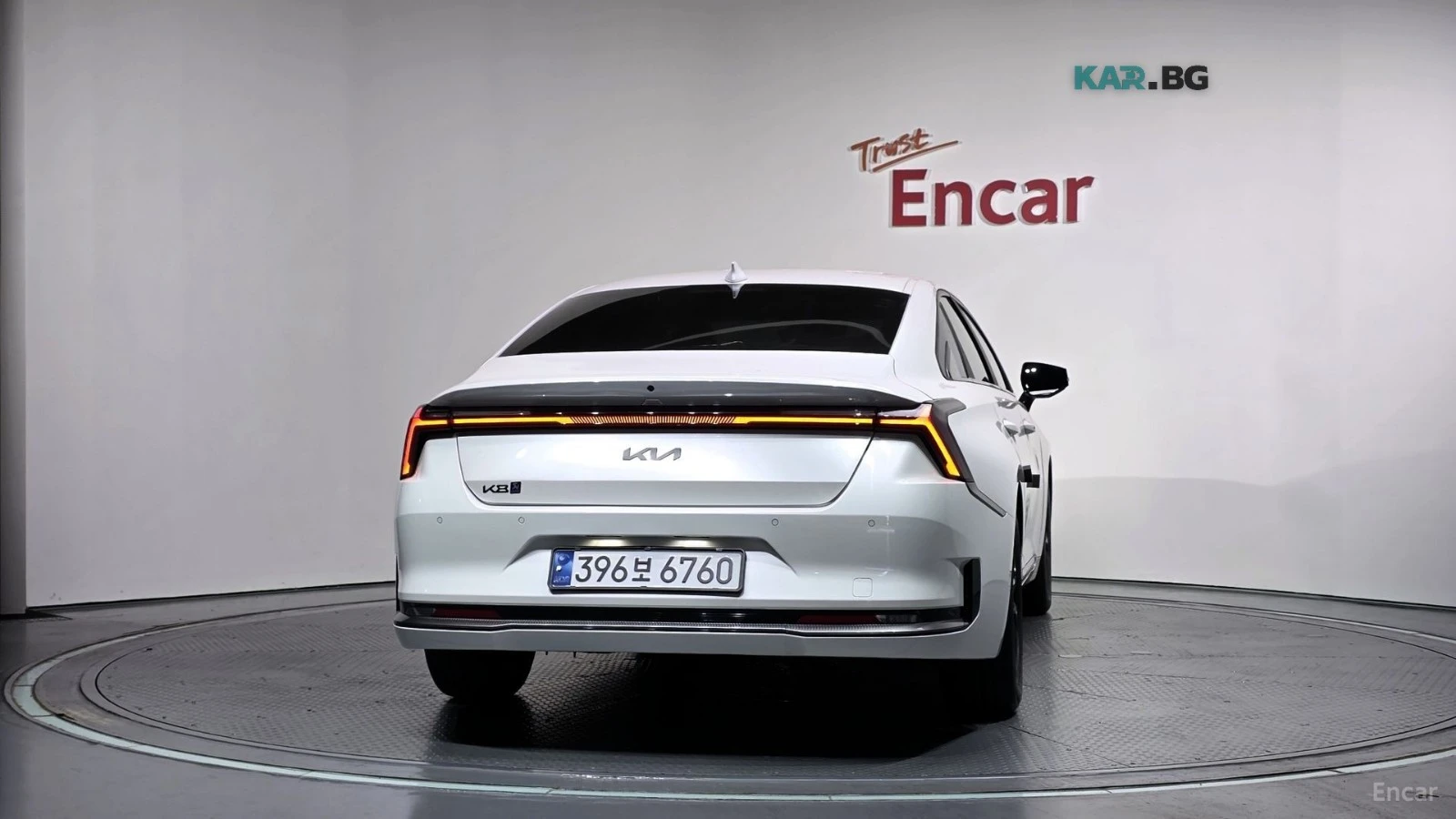 Kia K8 Noblesse* LPG* 3.5* DISTRONIC* ОБДУХВАНЕ* МАСАЖИ, снимка 4 - Автомобили и джипове - 55788807
