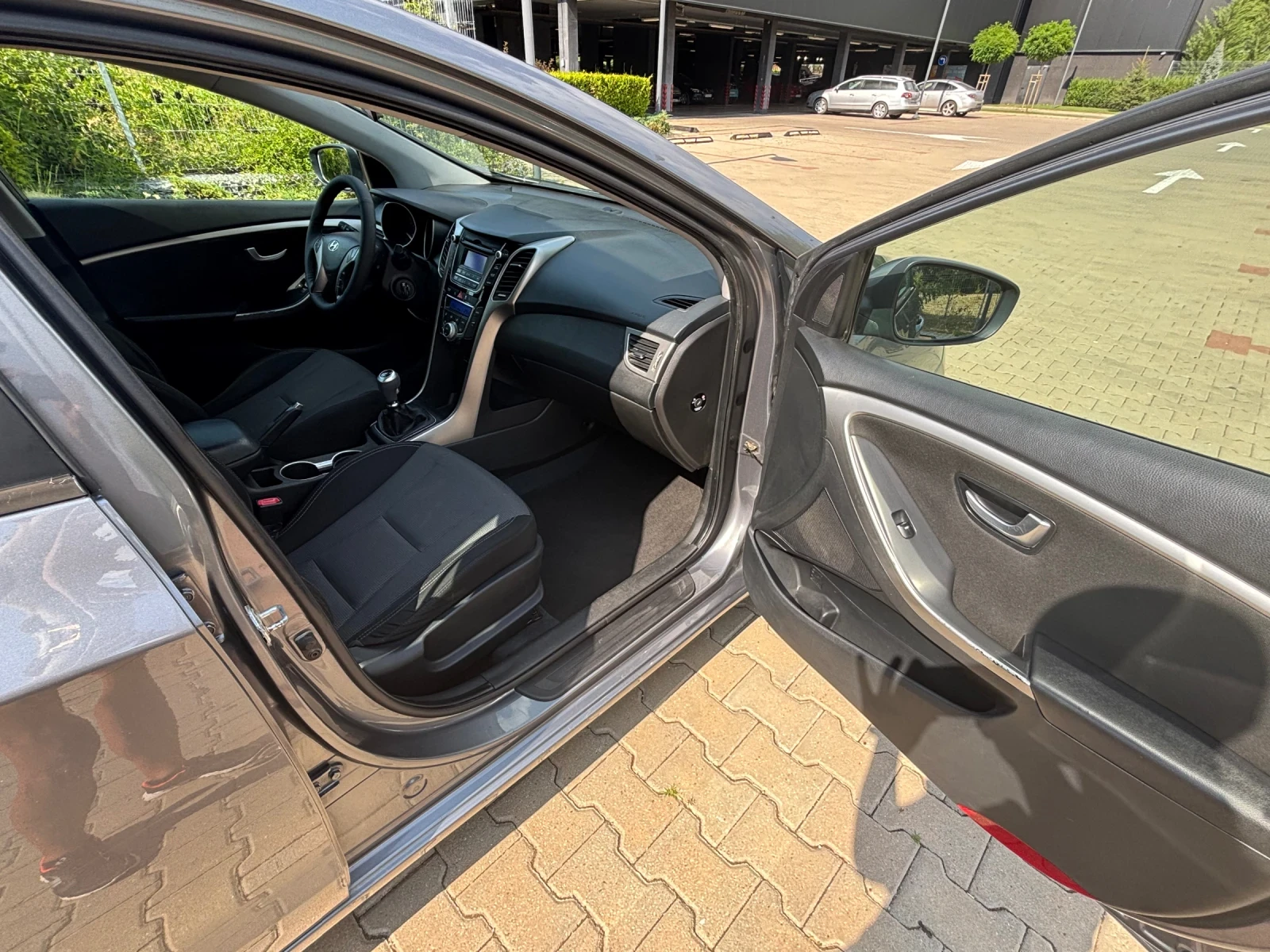 Hyundai I30 1.6 crdi , снимка 10 - Автомобили и джипове - 55803870