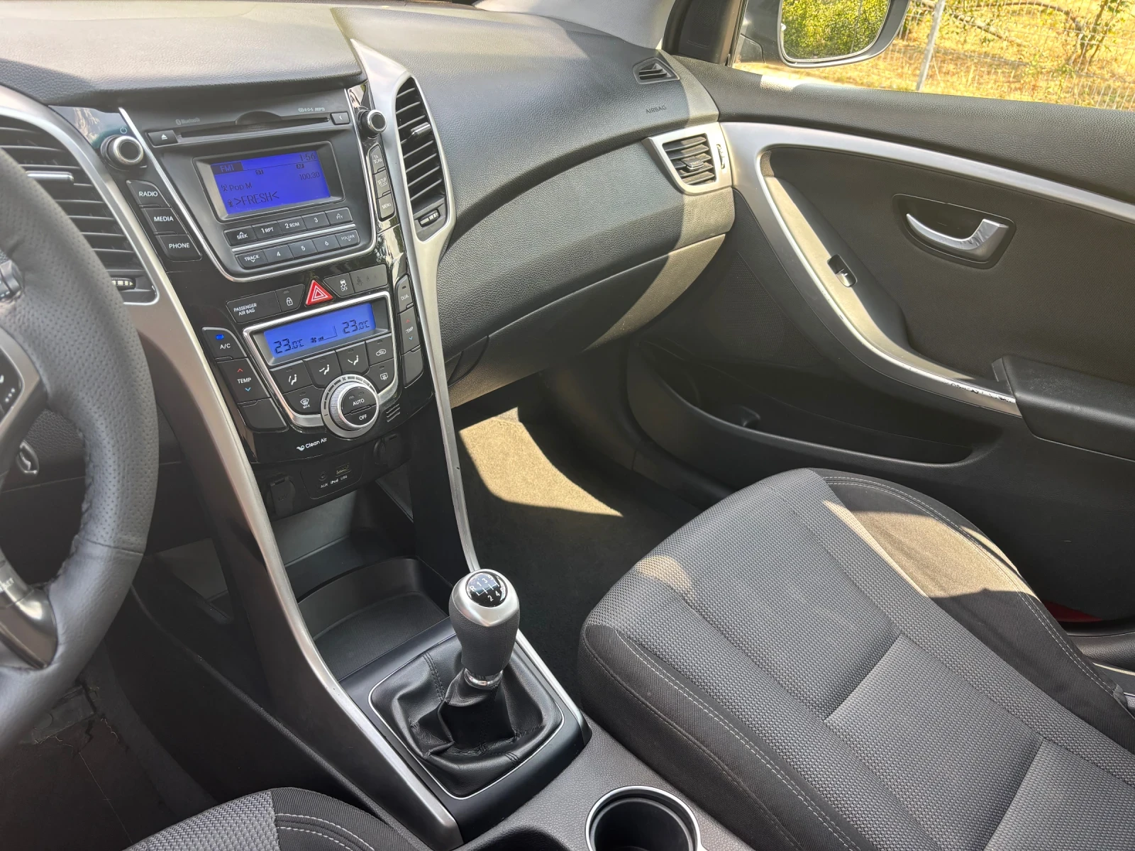 Hyundai I30 1.6 crdi , снимка 12 - Автомобили и джипове - 55803870