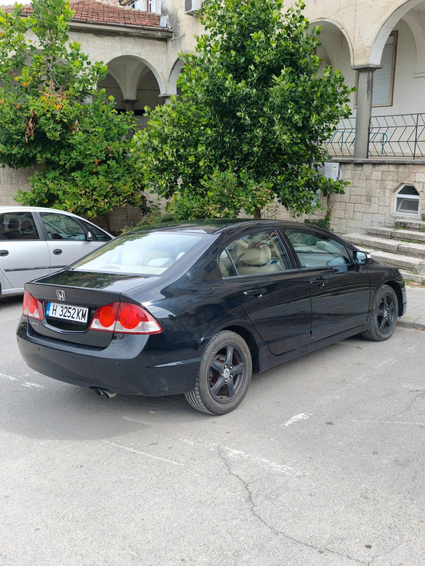 Honda Civic 1.6 v-tec, снимка 6 - Автомобили и джипове - 55874223