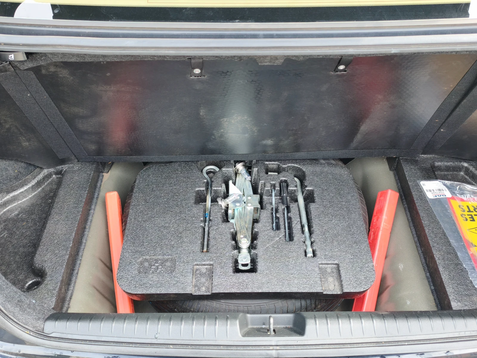 Honda Civic 1.6 v-tec, снимка 9 - Автомобили и джипове - 55874223