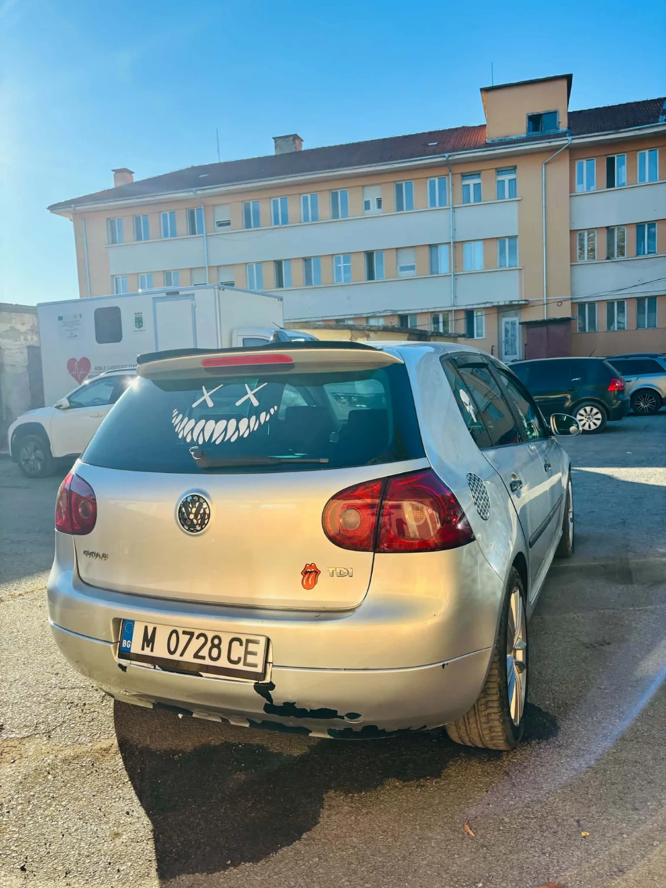 VW Golf 1.9 TDI 105 к.с., снимка 6 - Автомобили и джипове - 56363276